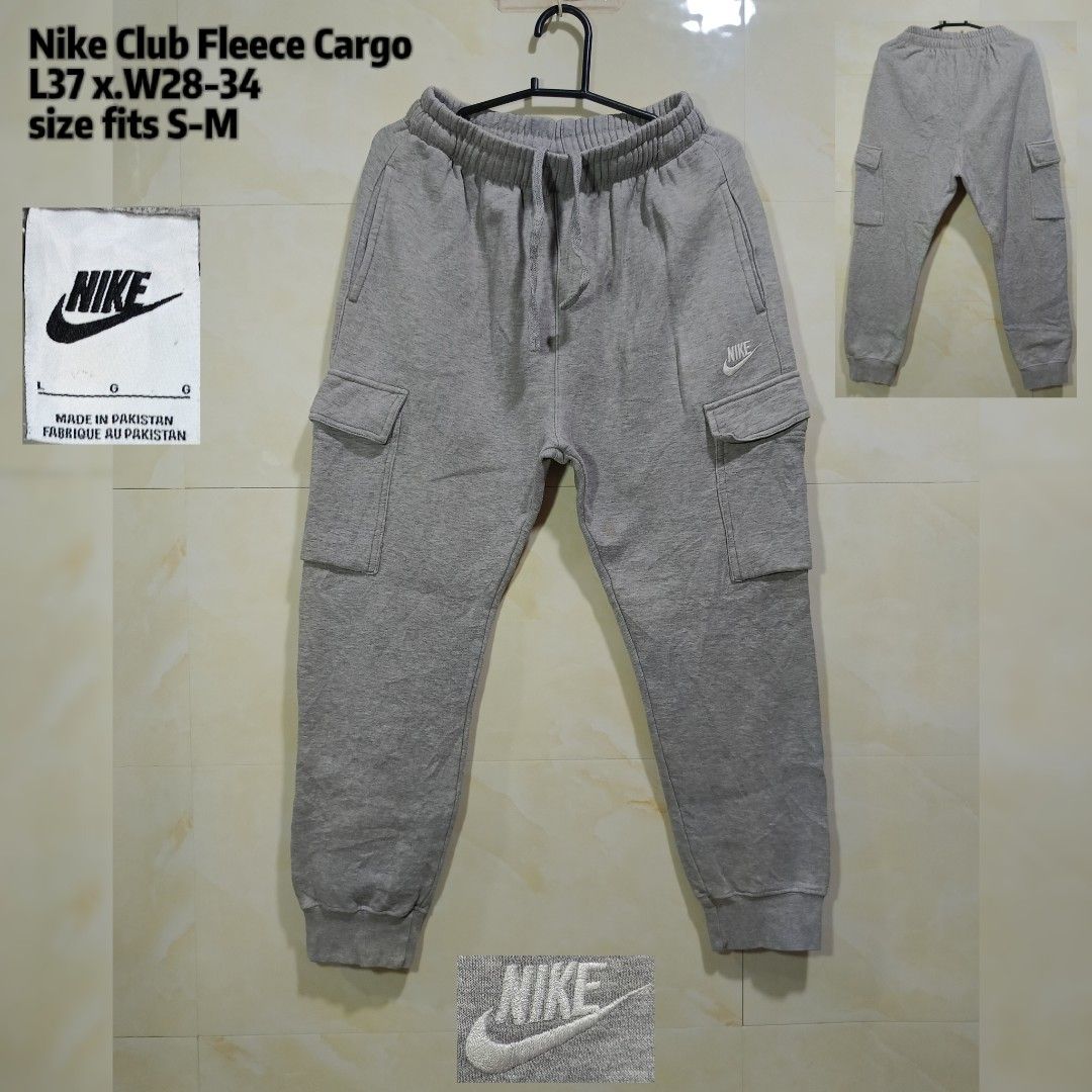 nike club cargo (Category: Joggers) located in Talisay. Submitted by burdagz13 (Listing ID 1467096425, Image 1). Description: condition: good as new colorrate: 10-10 issue: unnoticable light stain 💸 First pay basis only 🚀 J&T shipping nationwide (doortodoor).