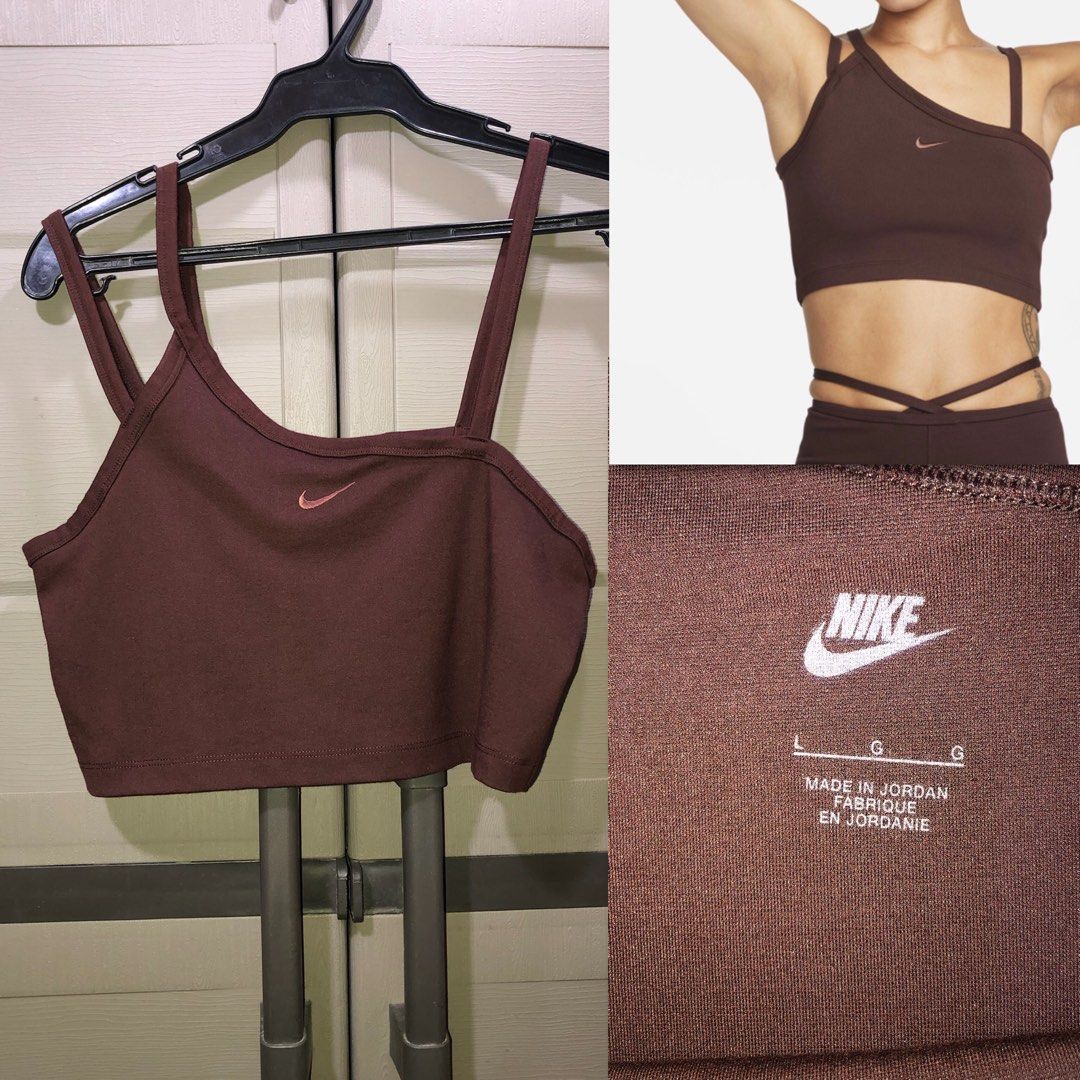 Nike Crop Top (Category: Sleeveless) located in Cebu City. Submitted by jiselle_fecollection (Listing ID 1466996973, Image 1). Description: -size: L -Brown .