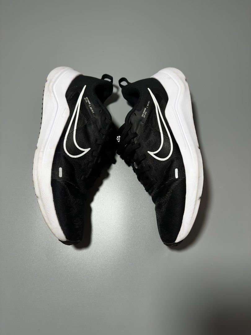 Nike Downshifter 12 Road Running (Category: Sneakers) located in Alicia. Submitted by rigzoneph (Listing ID 1467153913, Image 2). Description: ‼️Want to sell‼️ Nike Downshifter 12 Road Running Size: Eur 43, Cm 27.5, UK 8.5 📍Asnew Condition 📍Flawless ✅ Ukay Source - Solid neto bago pa🔥 1299 Mindanao.