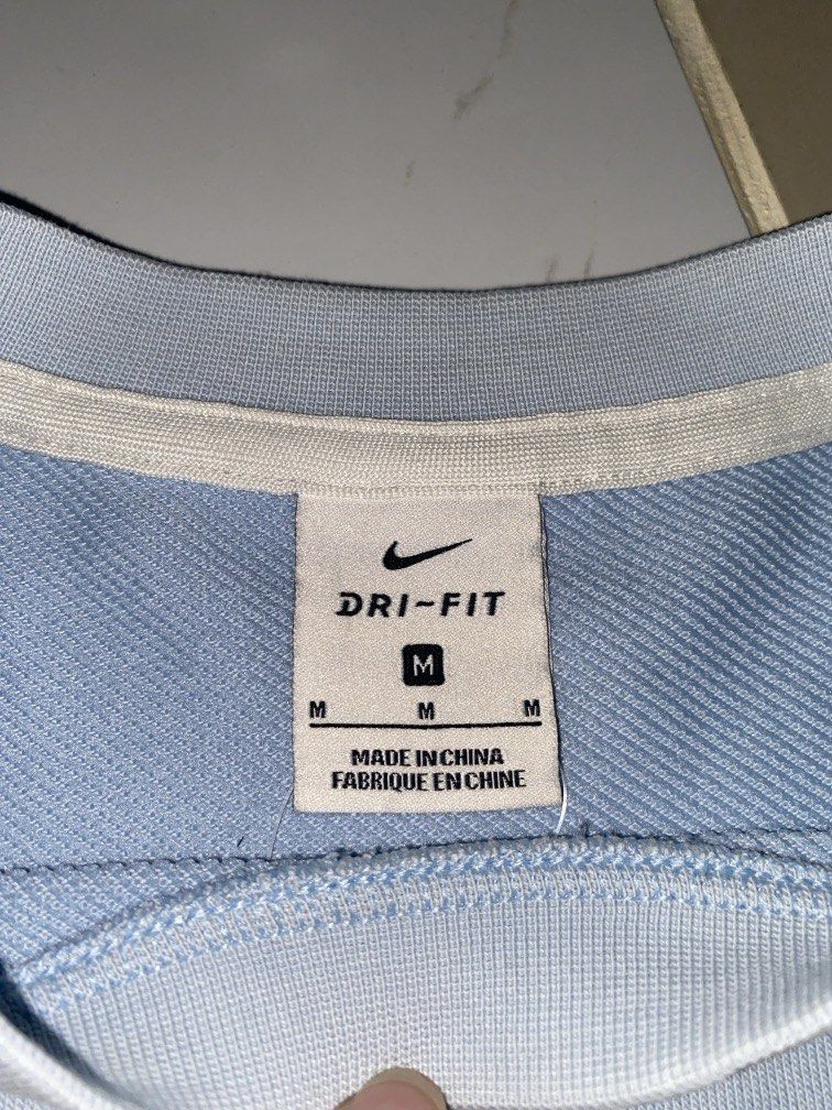 NIKE DRIFIT T SHIRT (Category: Tshirts & Polo Shirts ) located in Quezon. Submitted by ejay.thrift.clothes (Listing ID 1467164399, Image 3). Description: .