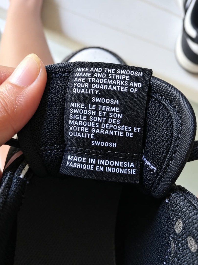 Nike Dunk Low (PS) Panda White Black CW1588 100 size 3Y (Category: Babies & Kids Fashion) located in Cabanatuan. Submitted by imported2023 (Listing ID 1467030283, Image 2). Description: - Model: Nike Dunk Low (Classic Panda Colorway) - Size: US 3Y / UK 2.5 / EUR 35 / CM 22 (Preschool) - Condition: with original box and authentic tag label - Design: Timeless black and white leather overlays for durable, everyday style - 100% authentic and ready to