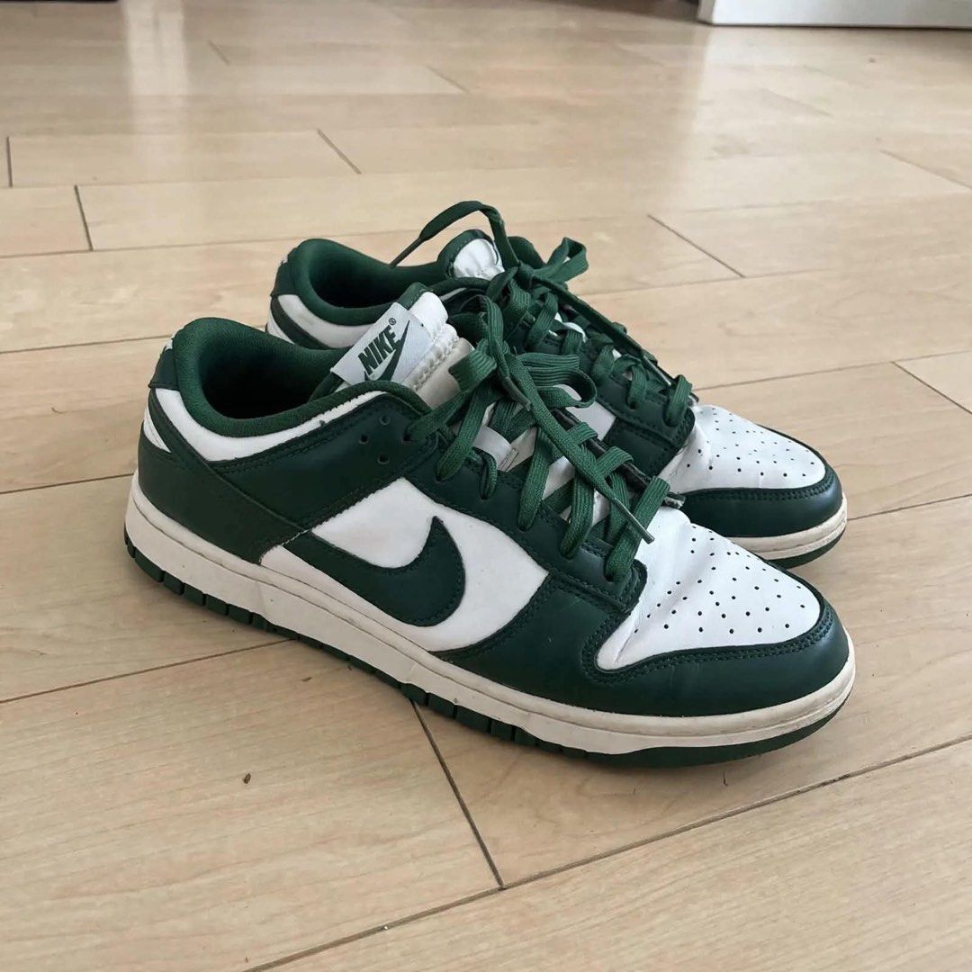 Nike Dunk Low White Varsity Green (Category: Sneakers) located in Manila. Submitted by vincent.evangelista (Listing ID 1467100341, Image 1). Description: Nike Dunk Low White Varsity Green - Team Green Size: 44 Condition: 8/10 - Well used but no major damage ✅ 100% authentic, bought from Nike store ✅ No box (pair only) ✅ Minor crease on toebox, normal for used Dunks ✅ Outsole good, still makapal ✅ Cleaned and ready to wear RFS: Declutter Loc:Munti
