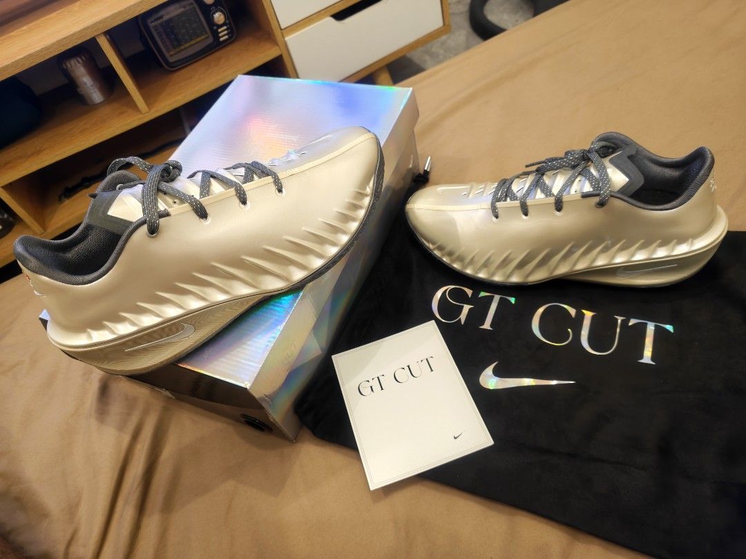 Nike G.T. Cut 4 ROB DILLINGHAM EP (Category: Sneakers) located in Malabon City. Submitted by neon.neon2 (Listing ID 1467089665, Image 3). Description: Selling rush! 6.5k only firm Way below its srp Nike gt cut 4 rob dillingham EP Size 10.5 Brandnew original complete Kindly message me if interested Reason for selling unloading pairs Location malabon city Can be picked up via lalamove Open for shipping via lbc j&t Thankyou admin.