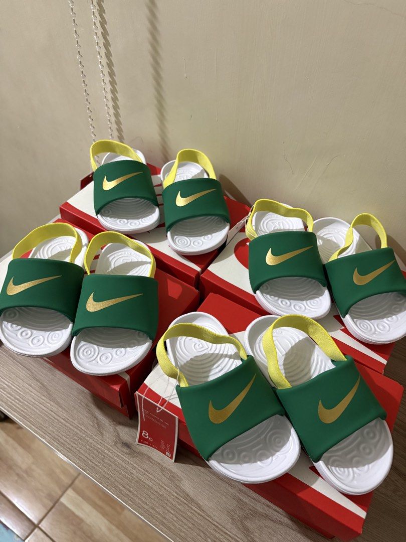 NIKE KAWA SLIDE 8C (Category: Babies & Kids Fashion) located in Mandaluyong City. Submitted by alphafinds (Listing ID 1467072236, Image 3). Description: NIKE KAWA SLIDE GREEN• Size 8C Original price: 1,195 Our Price: Php 750 ✅ Brandnew & Original 🛵 Shipped via lalamove or JNT 📍Mandaluyong City .