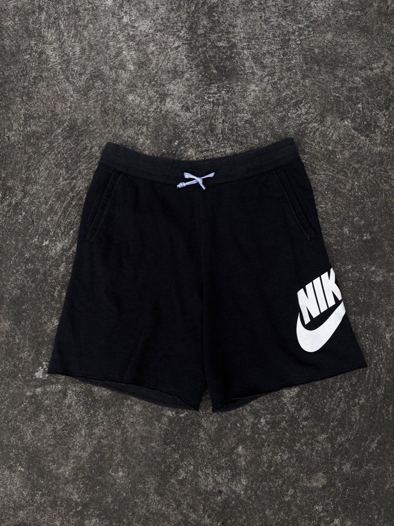 Nike Men's Black Shorts Large (Category: Shorts) located in Naga. Submitted by ajrc.shop (Listing ID 1467084656, Image 2). Description: Nike Alumni Black short ✅Size: L ✅Width: 34-38 ✅Length: 20 ✅Color Rate: 9/10 ✅Issue: Pinhole ✅Need Wash ✅Location: Bicol Naga City, Camarines Sur ✅Courier: J&T Express/Flash Express ✅MOP: Gcash only.