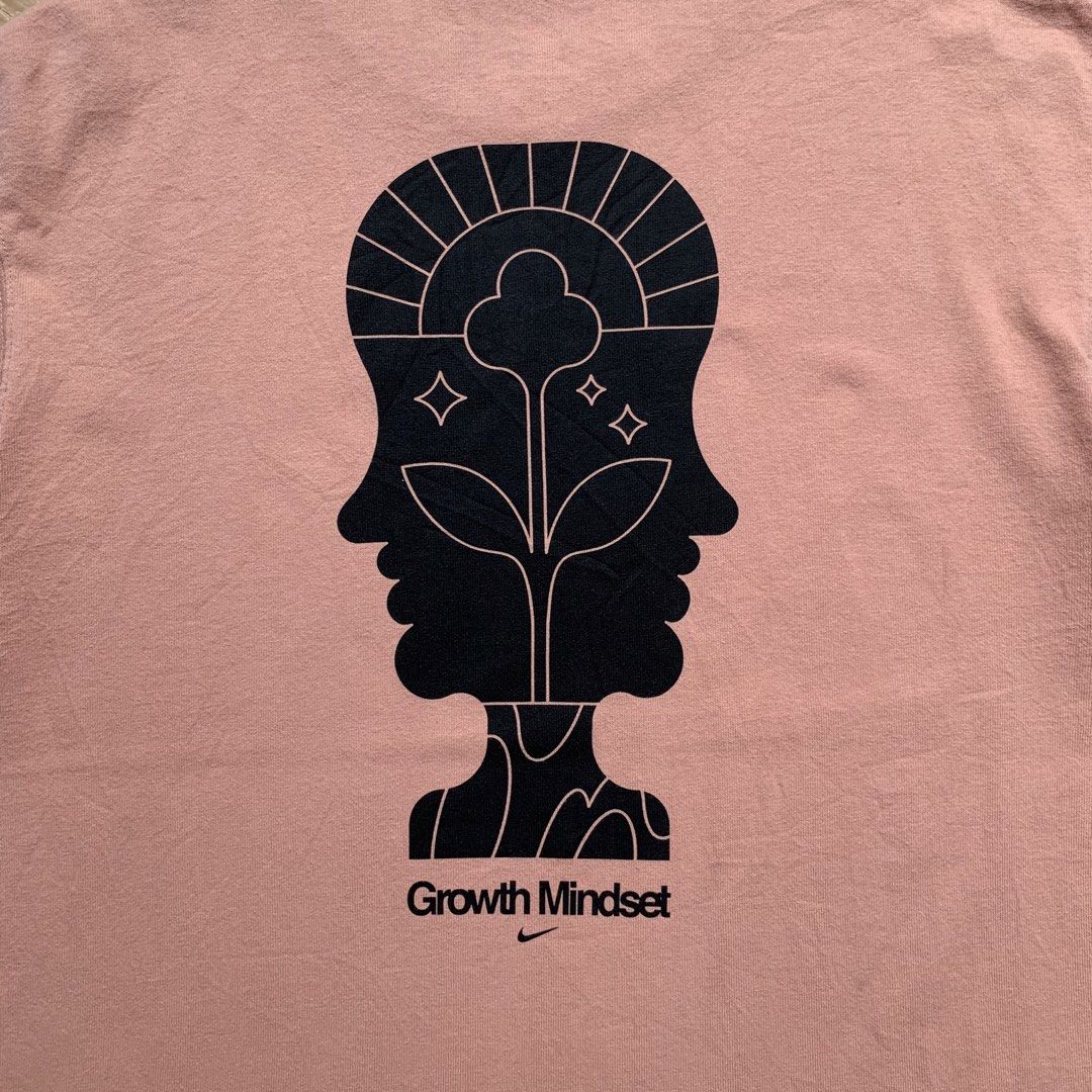 Nike Mindset❗️ (Category: Tshirts & Polo Shirts ) located in Cebu City. Submitted by darrylopon12219 (Listing ID 1467034535, Image 3). Description: Orig💯 As New Condition No Issue Size Large Color Rate:9.9/10 Dimes:W21 L27.5 -Need Wash 📍 CONSOLACION, CEBU ‎🚚 ship via J&T ‎DM NOW📩 ‎.