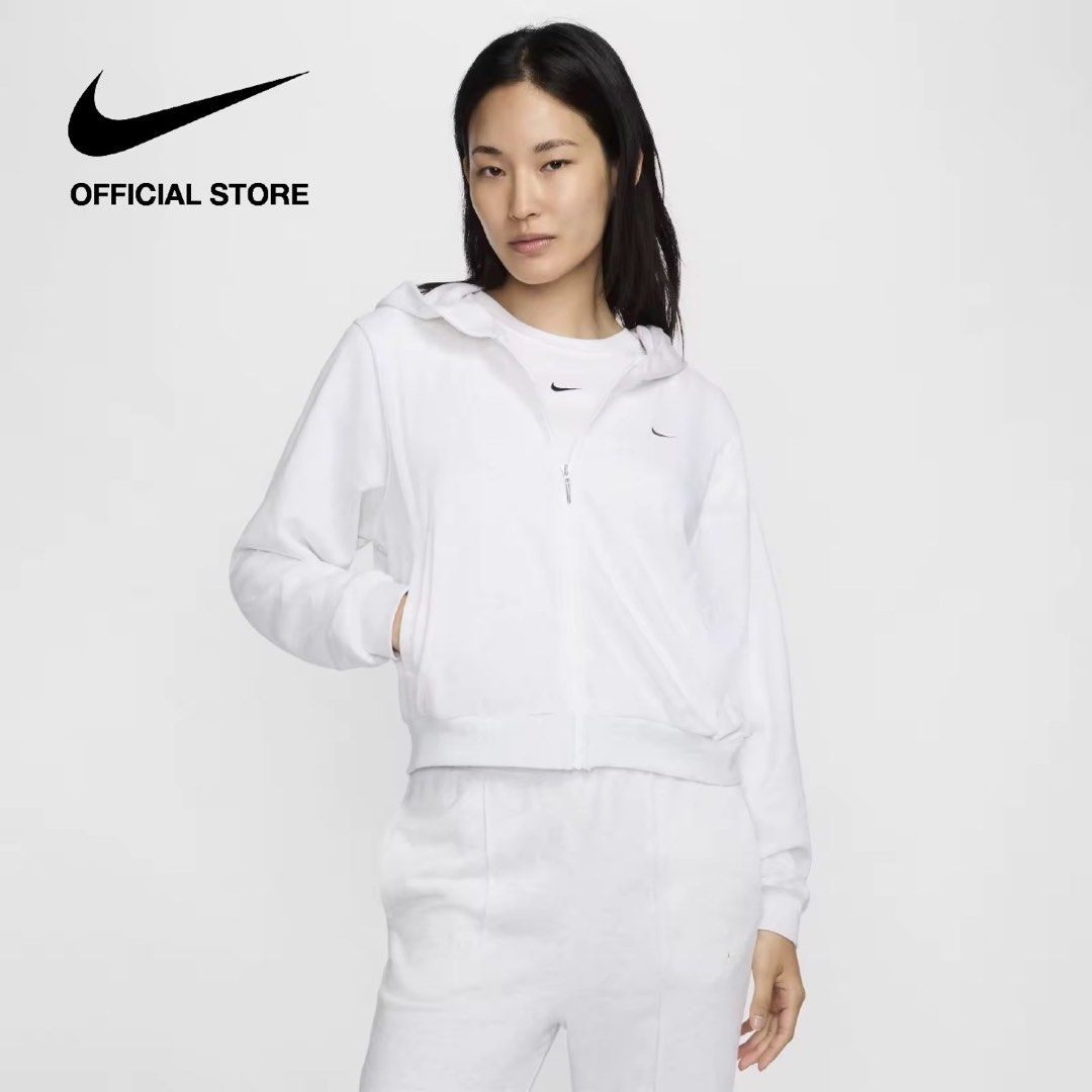 Nike Official Store White Hooded Jacket (Category: Activewear) located in Magalang. Submitted by lalalavieenrose (Listing ID 1467092396, Image 1). Description: - Authentic Nike white zip-up hoodie - Soft and comfortable cotton fabric - Practical hood and front pockets - Ribbed cuffs and hem for a snug fit - Versatile design, great for workouts or casual everyday wear - Easy to pair with sweatpants or jeans.