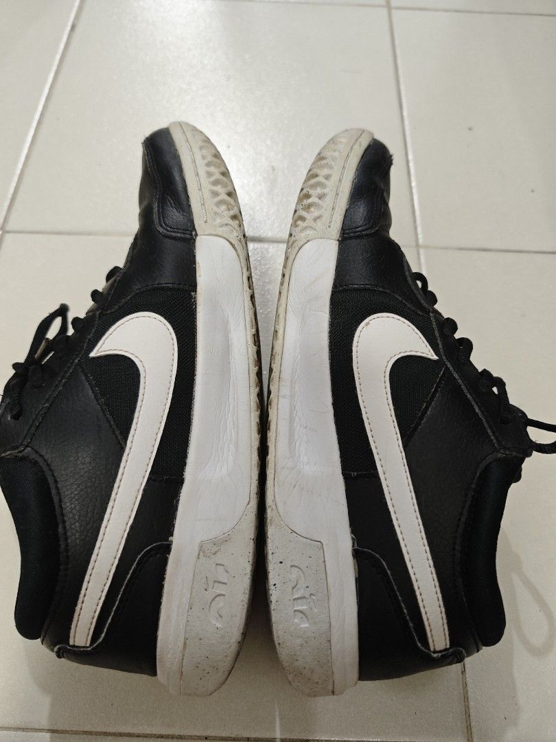 Nike Open Court Shoes size 9 (Category: Sneakers) located in Quezon City. Submitted by thr1ftsk8 (Listing ID 1467162976, Image 3). Description: selling nike open court shoes size 9 1300 meetup proj 4 qc lrt2 anonas arca north by schedule lalamove.