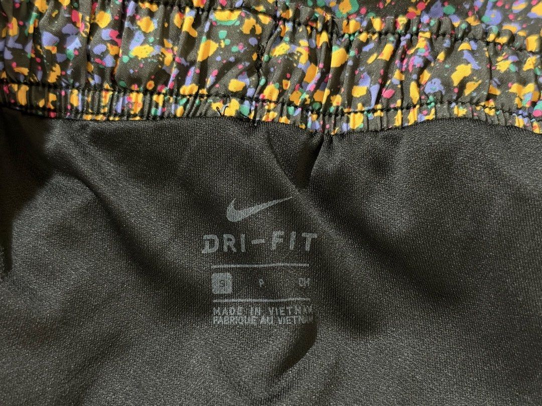 Nike Running Shorts (Category: Activewear) located in Quezon City. Submitted by ccloset.cleanup (Listing ID 1467145982, Image 3). Description: 100% AUTHENTIC 💛 ❌ I WILL NOT REPLY TO LOW BALLERS 📣NO WHEN WORN PHOTOS, since flat-lay measurements are provided 🛵Mode of Delivery: Only Lalamove, Grab, or Angkas *Booking & Shipping fees, booked and shouldered by the Buyer* 💰Mode of Payment: GCash or Bank Transfer (BDO or BPI) *Payment Before Shippin