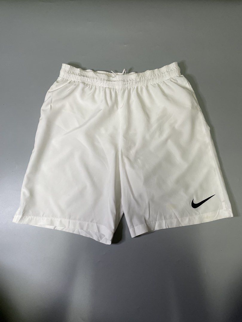 Nike short (Category: Activewear) located in Bocaue. Submitted by mosthighcollective (Listing ID 1467012745, Image 1). Description: Nike short Size: M on tag (28- 32 waist) Dimes: 28-32 waist 17 length Good as new No issue 750 only Dm me to purchase 📥 .