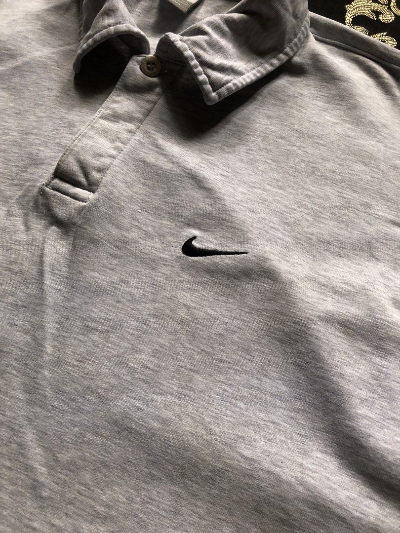 Nike short-sleeve polo (Category: Tshirts & Polo Shirts ) located in Dipolog. Submitted by sellgoodsitem_2k23 (Listing ID 1467125299, Image 2). Description: (Already Wash) Size:Large Dimes:21.5x30 No issue Excellent condition .