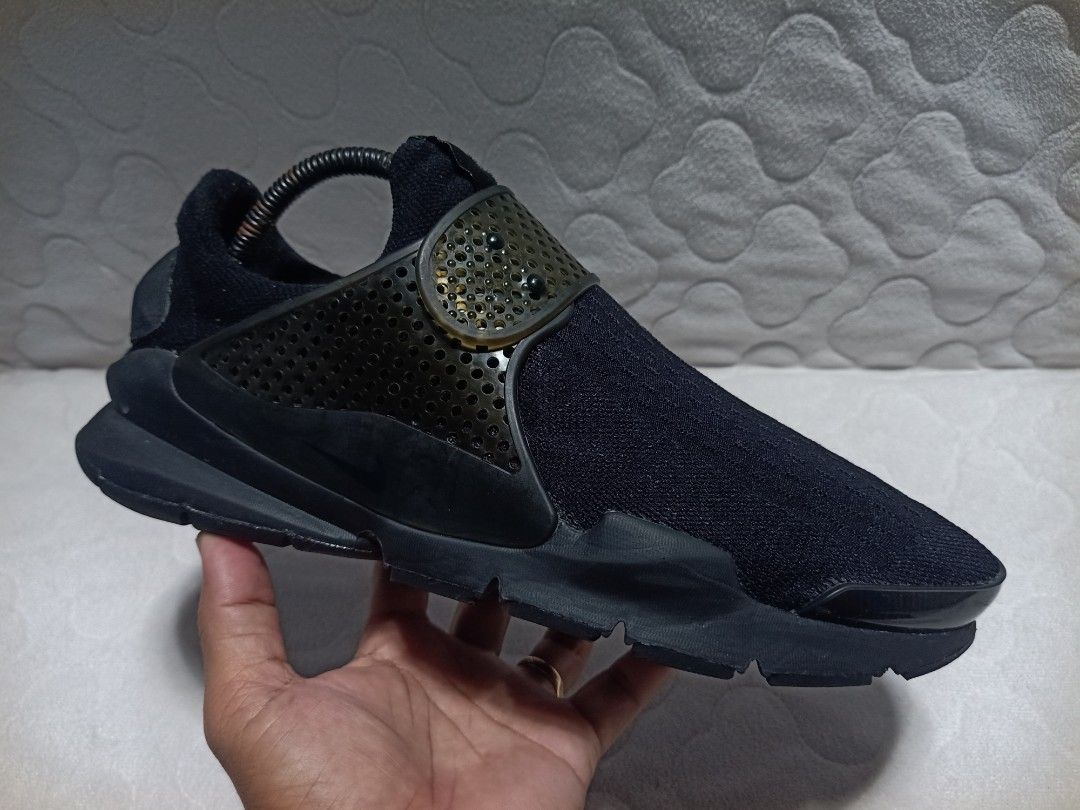 NIKE SOCK DART (Category: Sneakers) located in Mandaue City. Submitted by ungria_urban_treasures (Listing ID 1467019811, Image 2). Description: ORIGINAL 💯 PRELOVED 👟 CLICK THE PICTURE FOR DETAILS CAN SHIP NATIONWIDE PAYMENT FIRST KUNG SHIPPING PARA PANATAG KAYU PWEDE VIDEO CALL OR VOUCH NYU PO AKU 📌 PERO PWEDE COD KUNG CEBU AREA MESSAGE ME FOR MORE DETAILS 😊🙏.