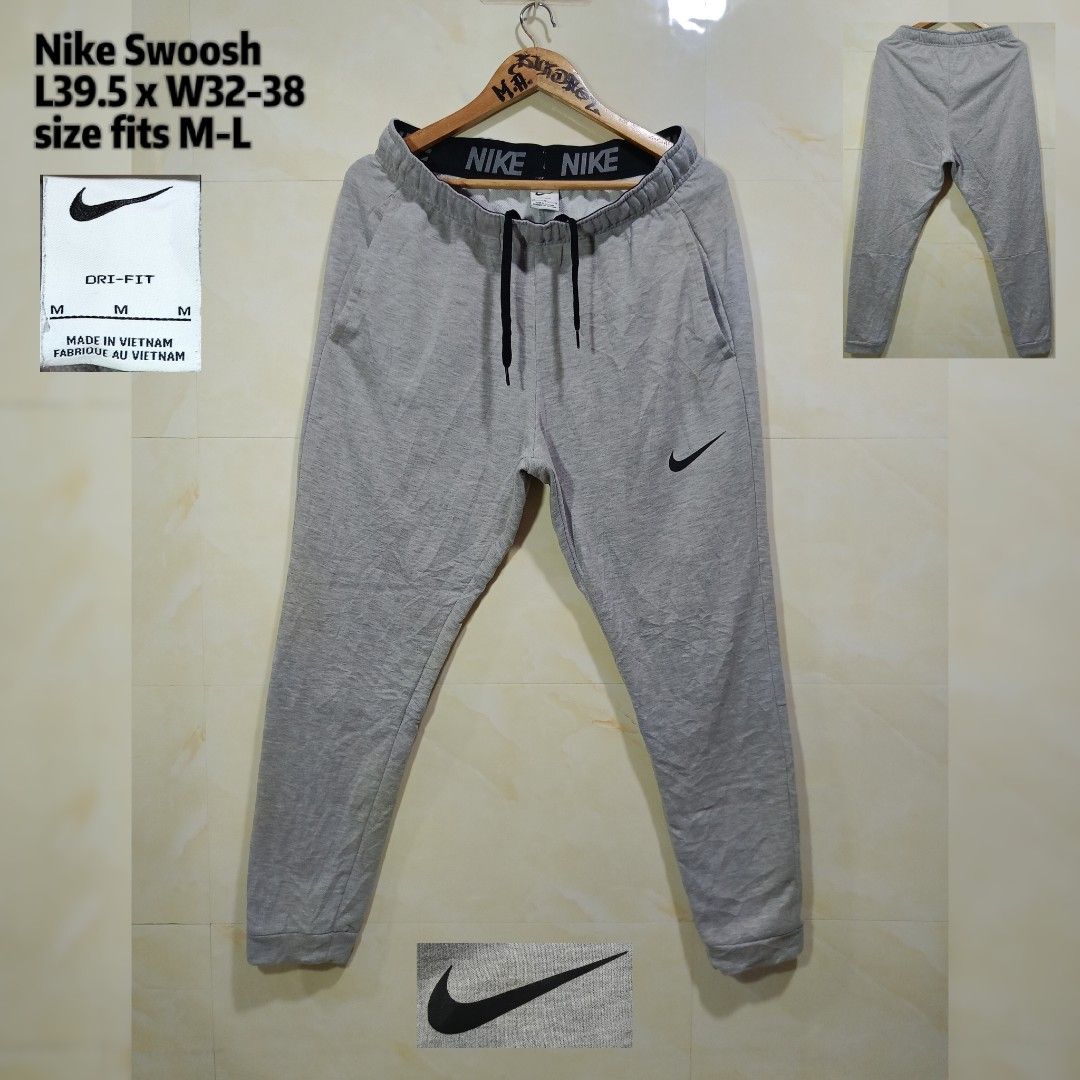 nike swoosh jogger (Category: Joggers) located in Talisay. Submitted by burdagz13 (Listing ID 1467096023, Image 1). Description: condition: good as new colorrate: 10-10 issue: none 💸 First pay basis only 🚀 J&T shipping nationwide (doortodoor).