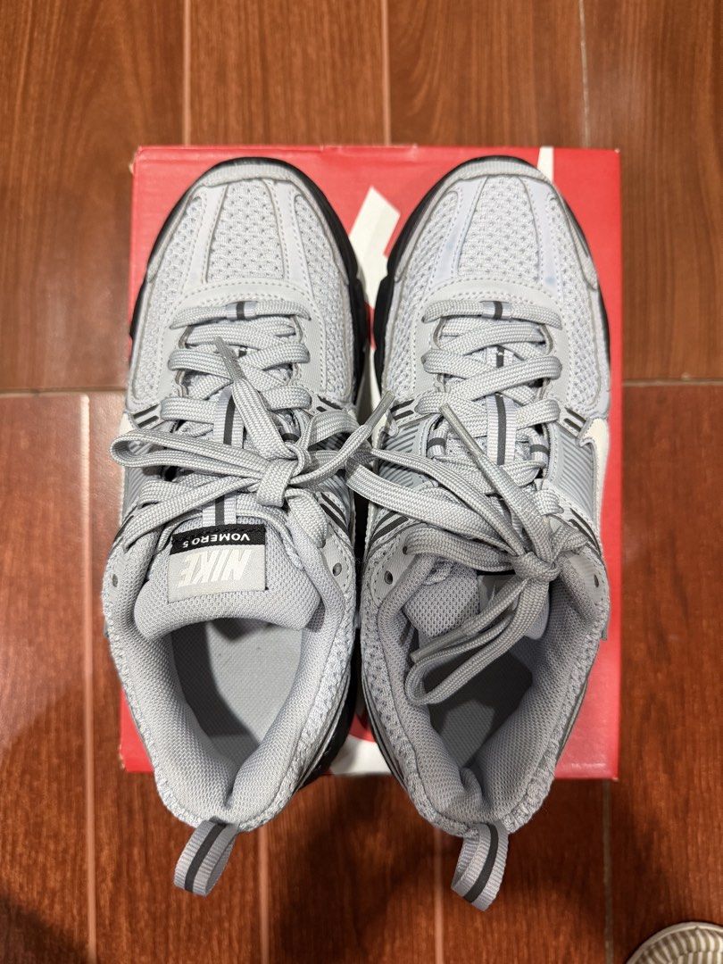 Nike Vomero Shoes (Category: Sneakers) located in Manila. Submitted by mariacap (Listing ID 1467041673, Image 3). Description: Used a few times Like new condition.