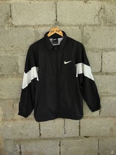 (Category: ) located in . Submitted by thrillthriftfinds123 (Listing ID 1467075433, Image 1). Description: .
