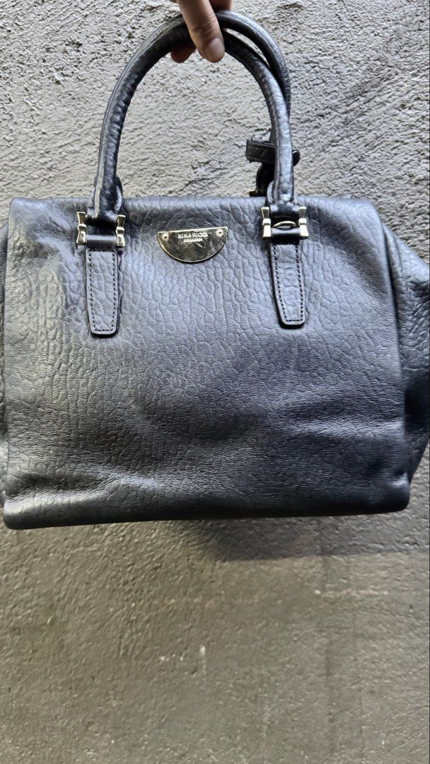 Nina Ricci Work Bag (Category: Cross-body Bags) located in Quezon City. Submitted by mhyloves21 (Listing ID 1467089308, Image 2). Description: Like New.