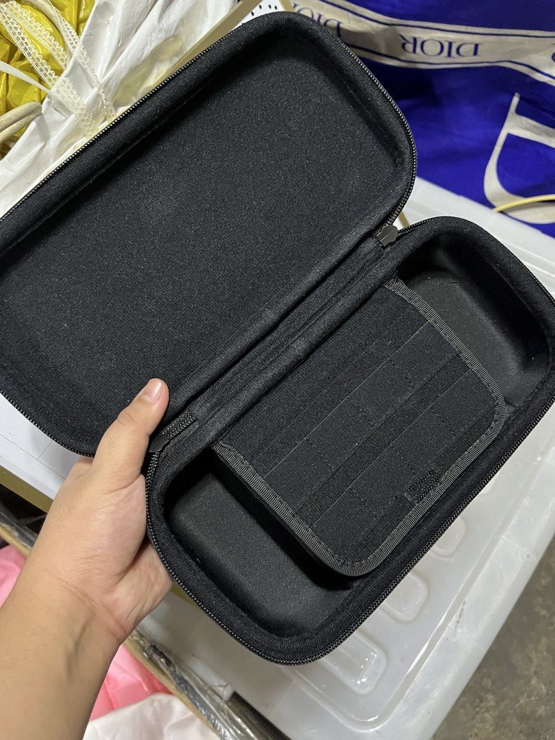 Nintendo Switch Lite (SKULL & CO.) Case (Category: Cases & Covers) located in Quezon City. Submitted by azarels (Listing ID 1467003678, Image 3). Description: Rfs: Not using it anymore No other inclusions + local sf 📍Quezon City.