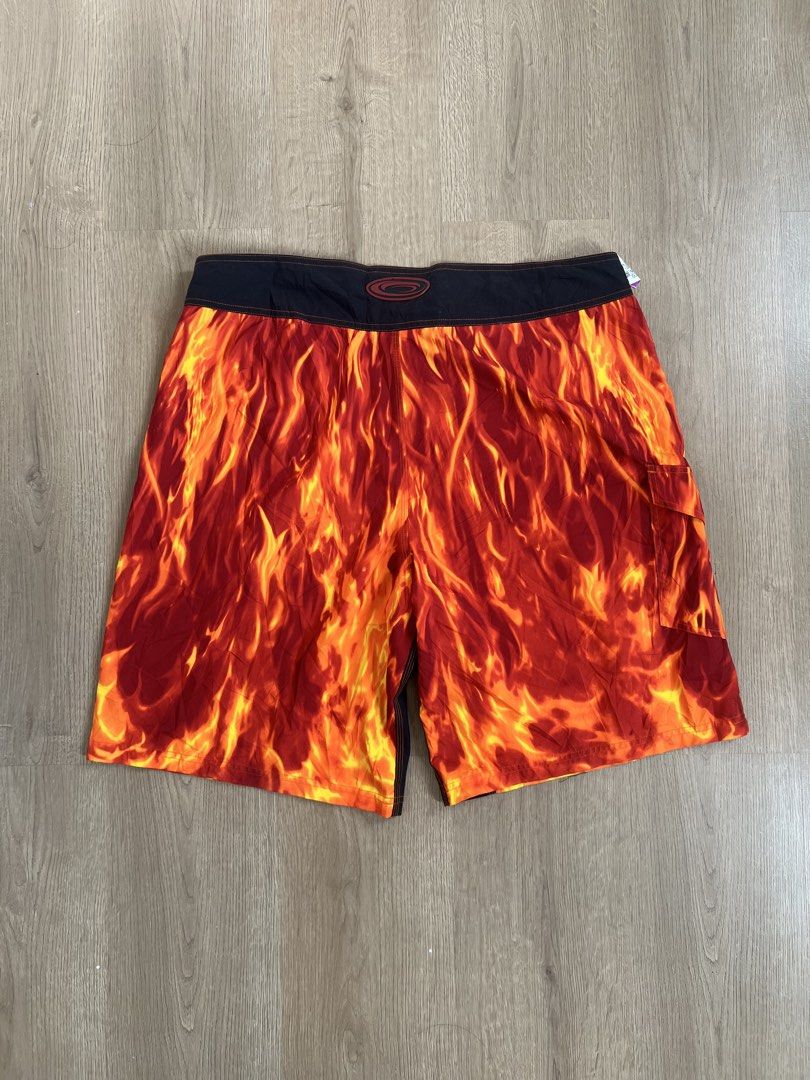 No Boundaries Board Shorts (Category: Swim Trunks & Board Shorts) located in Angeles City. Submitted by mark.happenss (Listing ID 1467076457, Image 1). Description: No Boundaries All-Over Flame Print Board Shorts Waist: 40 Length: 23.