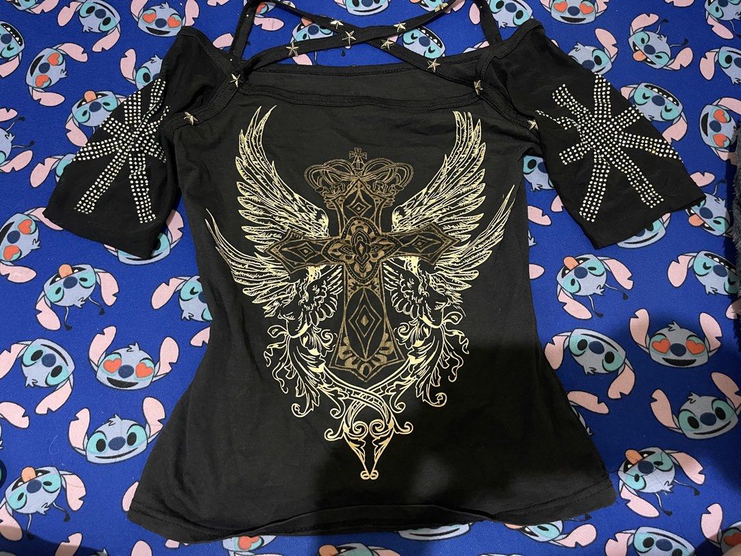 no tags (Category: Others Tops) located in Manila. Submitted by kimdumpfinds (Listing ID 1467075832, Image 1). Description: .