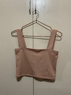 (Category: ) located in . Submitted by style.preloved (Listing ID 1467153907, Image 1). Description: .