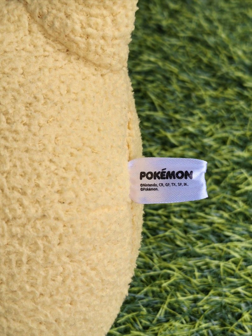Official Pokémon Psyduck Plush Toy 23cm (Category: Plushies & Soft Toys) located in Paranaque City. Submitted by furugiyafinds (Listing ID 1467003859, Image 3). Description: - 100% Authentic Pokémon Psyduck plush toy - Soft yellow textured fabric with cream beak and feet - Detailed embroidery on facial features - Official Pokémon tag attached - Standard plush size, clean and well-maintained - Great addition for collectors and fans.