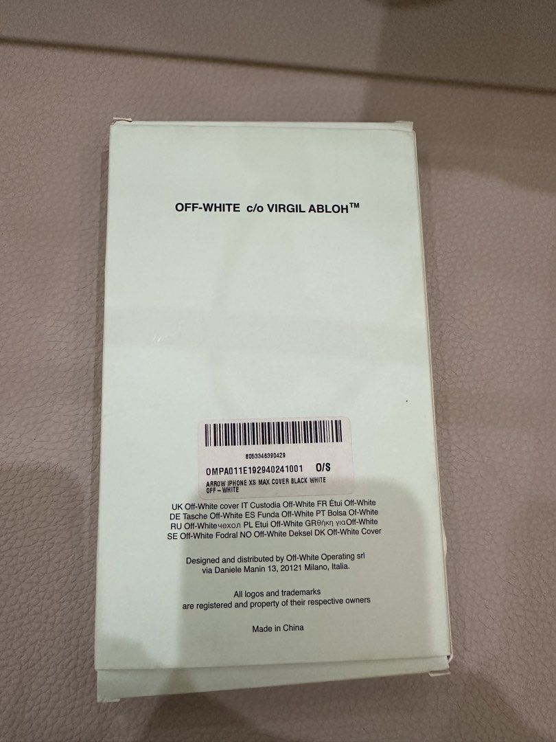 Off-White iPhone XS Max Case (Category: Cases & Sleeves) located in Quezon City. Submitted by bqchane (Listing ID 1467119738, Image 2). Description: Xs max.