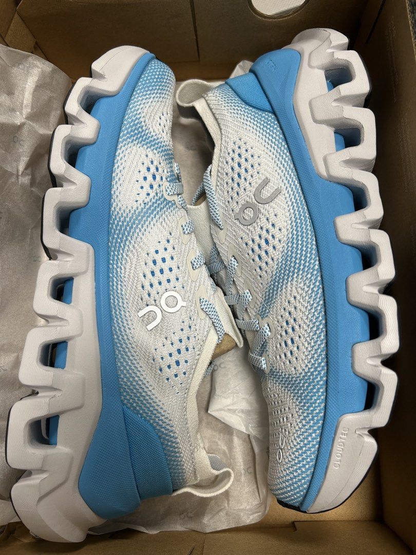 On Cloud X Tempo Ivory Isle Men US 9.5 (Category: Sneakers) located in Taguig. Submitted by jrlaz27 (Listing ID 1466980514, Image 1). Description: - Item: On Cloud X Tempo Running Shoes - Colorway: Ivory & Isle Blue - Size: US 9.5 / EU 43 / UK 9 / JP 27.5 - Upper: Breathable and lightweight mesh - Sole: Signature CloudTec cushioning for ultimate comfort - Inclusions: Complete with original box.