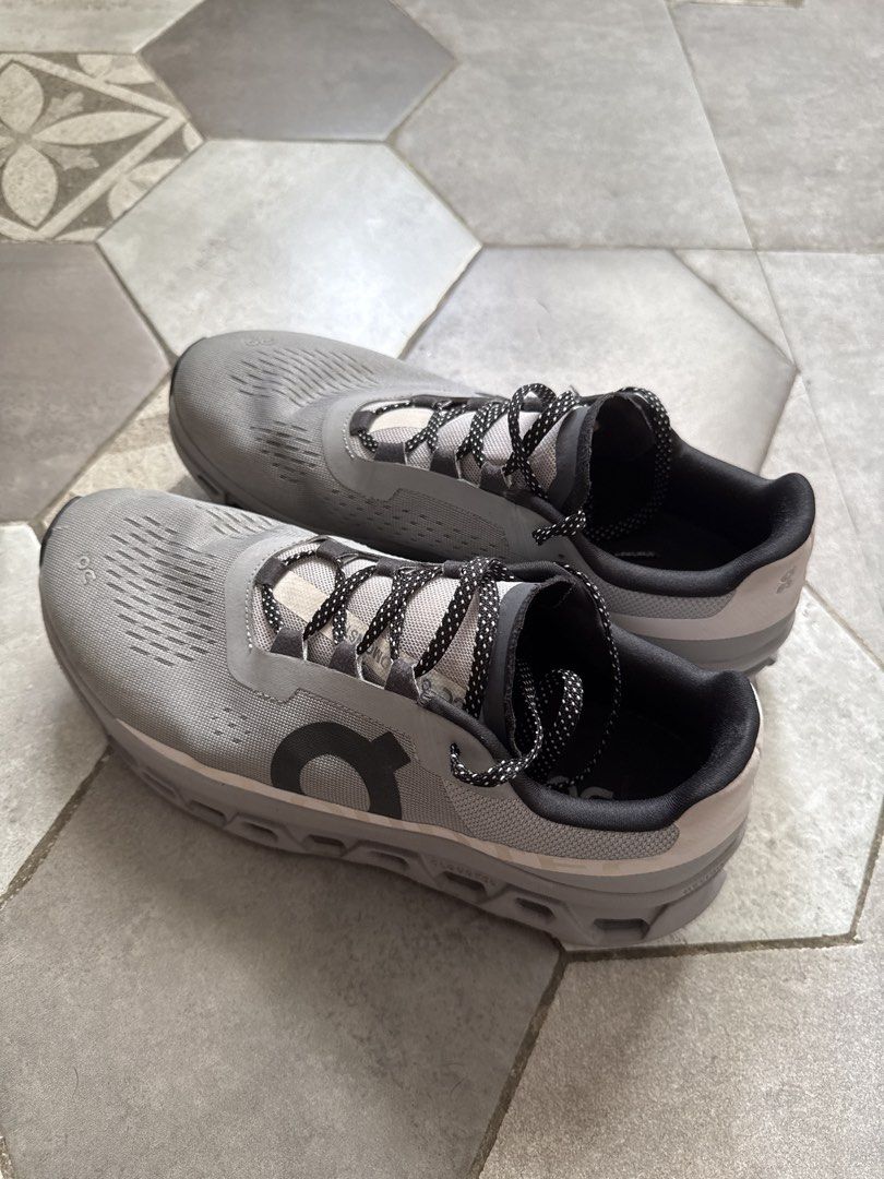On Running Cloudmonster Alloy Silver Men's Size 9 (Category: Sneakers) located in Cainta. Submitted by vinsdeclutterstore (Listing ID 1467057464, Image 1). Description: - Brand: On Running Cloudmonster - Colorway: Alloy and Silver - Size: Men's US 9 / EU 42.5 - Condition: Used Like new, Minimal heel drag - Features: Max cushioning, bouncy feel, perfect for running or daily walks - Inclusion: Original box included - Payment Gcash/Bank transfer.