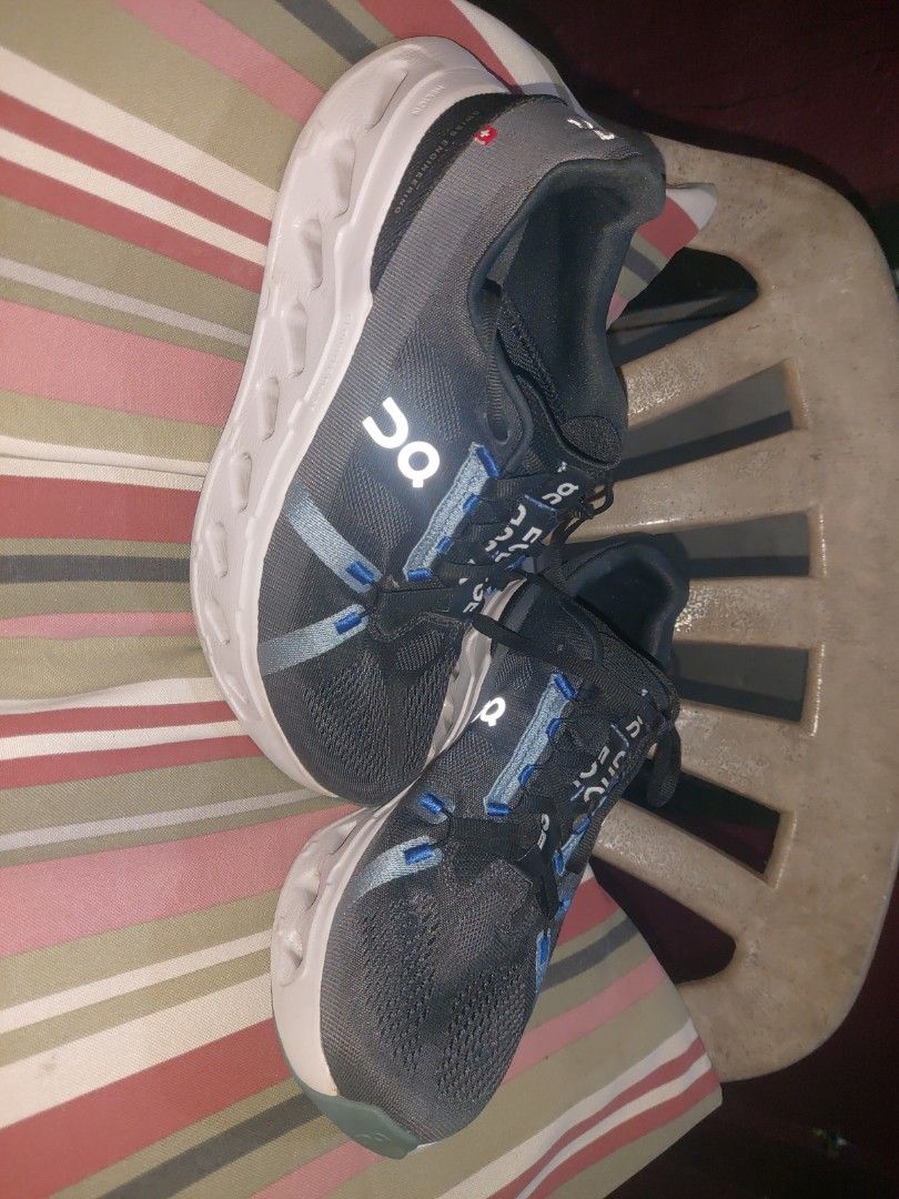 On Running Cloudmonster CloudTec Phase Shoes US 10.5 (Category: Sneakers) located in Malabon City. Submitted by modeshock (Listing ID 1467113024, Image 1). Description: - Brand/Model: On Running Cloudmonster - Colorway: Dark Grey and Black with White Helion superfoam sole - Size: Men's US 10.5 / UK 10 / EU 44.5 / JP 28.5 - Key Features: CloudTec Phase technology, Swiss engineering, and reflective branding accents - Condition: Excellent, ready to 