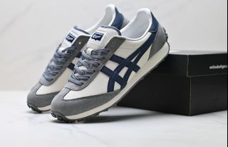 (Category: ) located in . Submitted by khai.uasneakers (Listing ID 1467161365, Image 1). Description: .