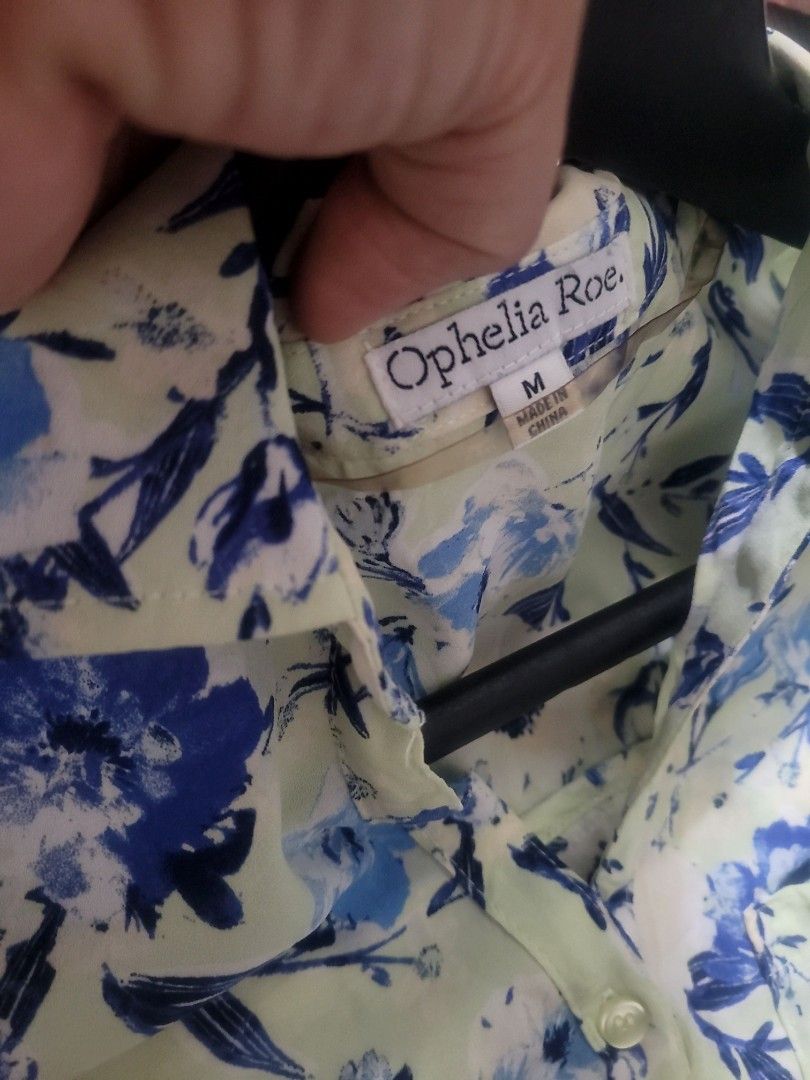 OPHELIA ROSE (Category: Blouses) located in Los Banos. Submitted by lopecruz (Listing ID 1467088546, Image 3). Description: armpit:21" length:27" like new, no flaws M-L.