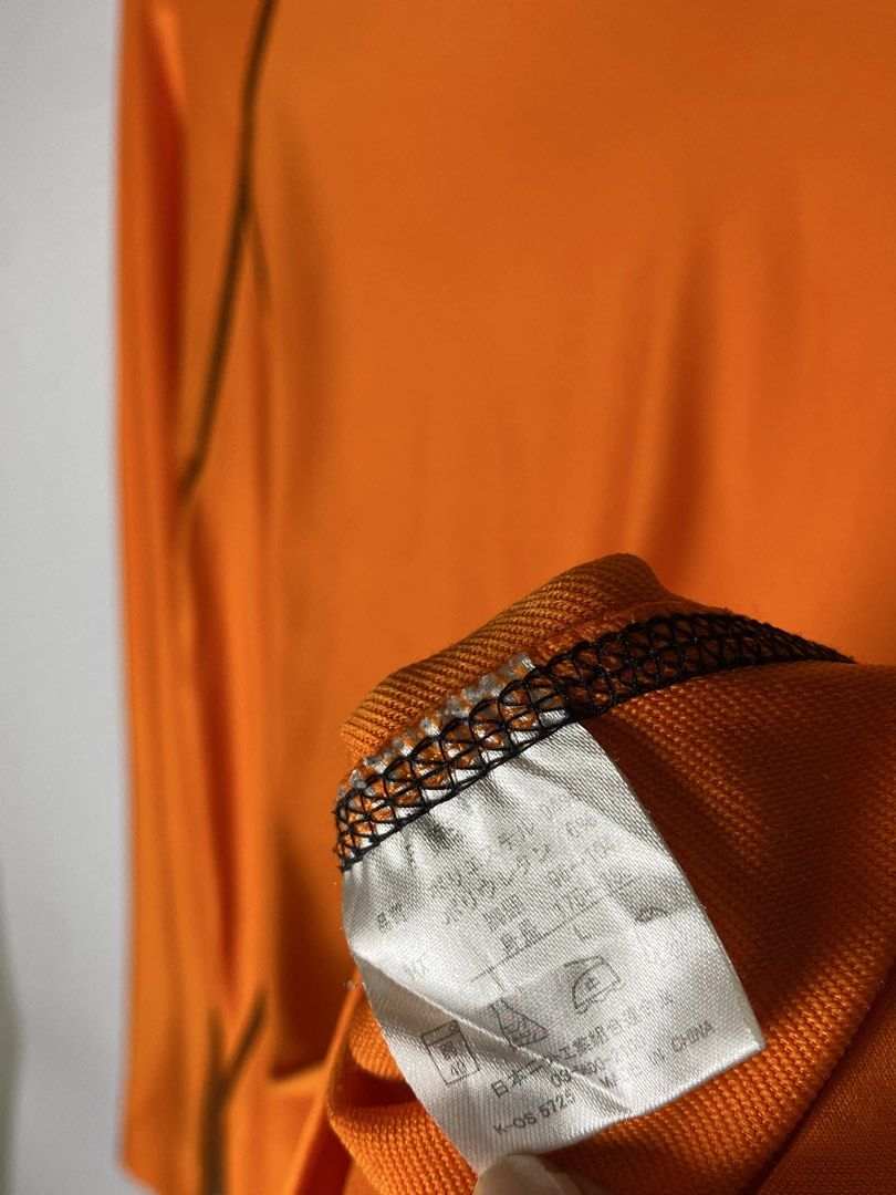 Orange mock neck Long sleeve active wear (Category: Activewear) located in Makati City. Submitted by indaysukaycloset (Listing ID 1467037813, Image 3). Description: Orange Mock Neck Base Layer Shirt L - Mens - K-OS 5725 Japan GENDER: FOR MEN SIZE: L on tag = Mens L PH (M-L fit) COLOR: Bright Orange / Brown Stitch BRAND: Body Toughness Style - K-OS 5725 MATERIAL: Polyester stretch, quick dry CONDITION: 9/10 - No butas, no fading PRICE: ₱180 DESC: 