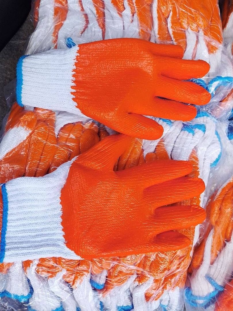 Orange palm gloves (Category: Everything Else Others) located in Manila. Submitted by 09171479278_elsie. (Listing ID 1466978269, Image 2). Description: Orange palm gloves.