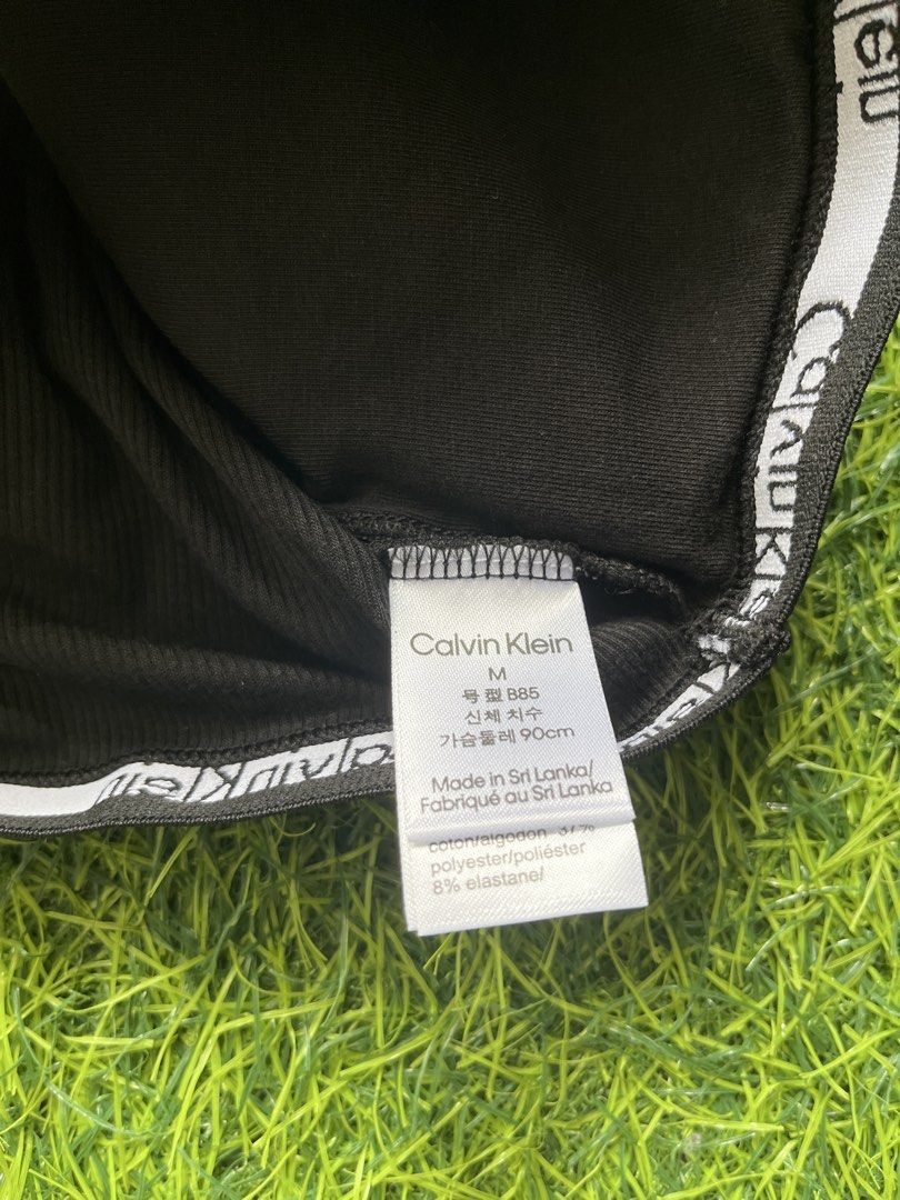 Original calvin klein bras from U.S (Category: Undergarments & Loungewear) located in Manila. Submitted by ty_imported_goods (Listing ID 1467002716, Image 3). Description: Original from U.S Size:medium.