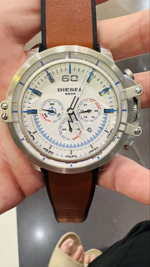 Original Diesel Watch (Category: Men's Watches) located in Echague. Submitted by grateful27 (Listing ID 1466983779, Image 1). Description: .
