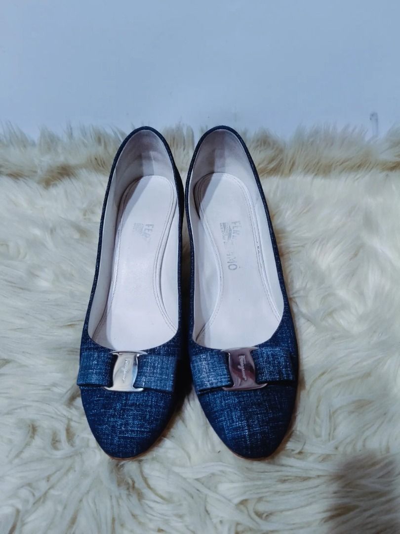 Original SALVATORE FERRAGAMO Denim 9D (Category: Sneakers & Footwear) located in Cabuyao City. Submitted by your____lux____shop (Listing ID 1467140355, Image 2). Description: Sale❗️Sale❗️Sale❗️ ₱ 2,899 Original SALVATORE FERRAGAMO Size 9D Denim 📌First to pay!.