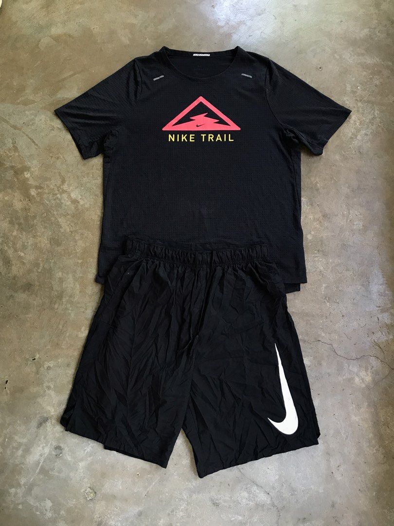 OVERALL RUNNING NIKE (Category: Shorts) located in Aurora. Submitted by thrillthriftfinds123 (Listing ID 1467078017, Image 1). Description: NIKE TRAIL SIZE LARGE NIKE SHORT SIZE MEDIUM OVERALL RUNNING.