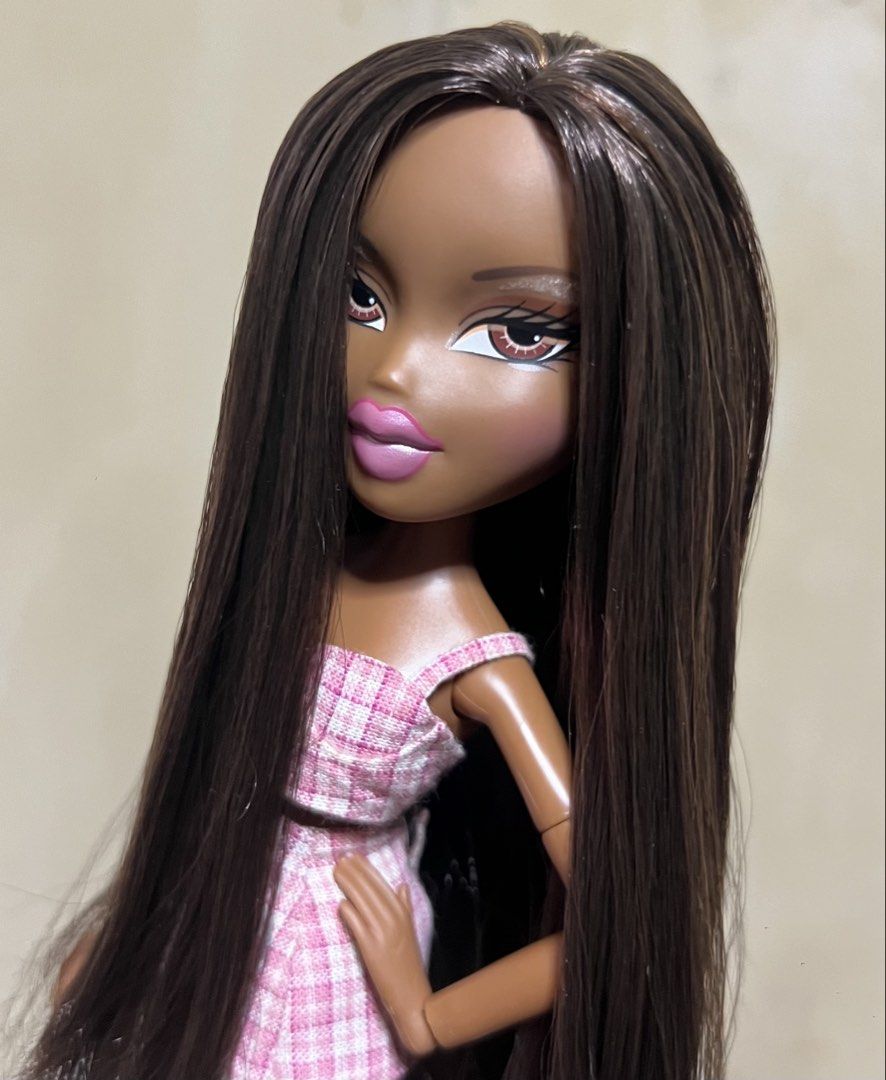 P4F BRATZ SASHA (Category: Vintage Collectibles) located in Manila. Submitted by _markyyph (Listing ID 1466754353, Image 1). Description: Wyiwyg Rebodied Og hair No issue Lp for sure buyer.