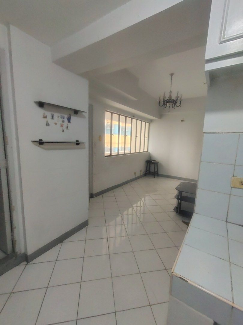 Pacific regency vito cruz condo (Category: Apartments & Condos) located in Manila. Submitted by rosechan429 (Listing ID 1467032779, Image 2). Description: Condo for sale RUSH!!! vito cruz area 📍Pacific Regency condominium Malate Manila 1 BR 2 T&B 48sqm Semi furnished w/ balcony With - aircon - chair - hot n cold shower - bed Amenities - 24/7 security - pool - gym - function room - play groun area - 711 - Walking distance 🏃🏻‍♀️🏃🏻‍♂️ De la Sal