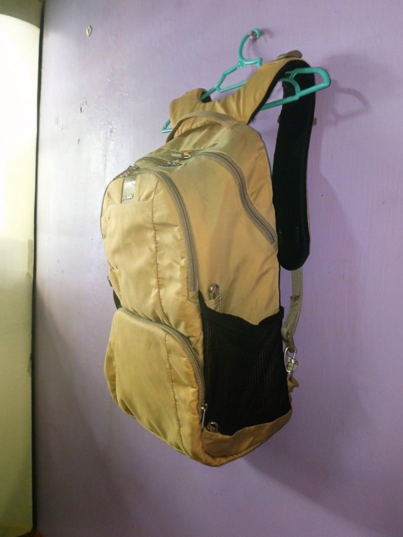 Pacsafe Metrosafe LS450 Anti-theft Backpack (Category: Backpacks) located in Quezon City. Submitted by blacked.market (Listing ID 1466992849, Image 3). Description: Authentic Pacsafe Metrosafe LS450 Anti-theft Backpack Size: Width - 12 Inches Length - 19 Inches - 3 Pockets - Spent most of its time on stock - Lightweight, Water Repellant - Advanced anti-theft technology. - Lockable zippers and cut-resistant materials - RFID-blocking pocket Mode of