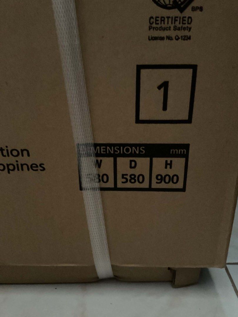 Panasonic NA-S6518BSP Single Tub Washer (Category: Washing Machines and Dryers) located in Taytay. Submitted by cloudy_20 (Listing ID 1466993542, Image 2). Description: - Brand: Panasonic - Model: NA-S6518BSP - Type: Single tub washing machine - Capacity: 6.5 kg - Condition: Brand new, never opened, still sealed in original box with straps intact - Dimensions: 580 x 580 x 900 mm .