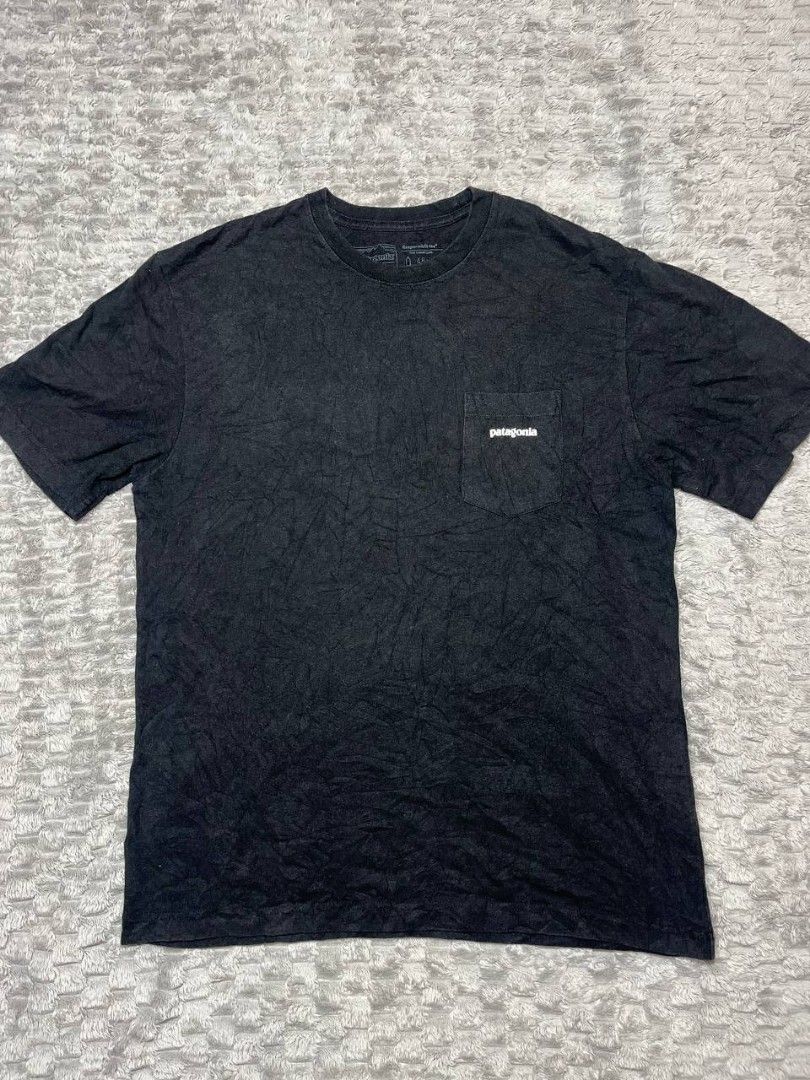 Patagonia Pocket tee (Category: Tshirts & Polo Shirts ) located in Cagayan de Oro. Submitted by smoothstyle (Listing ID 1467084973, Image 1). Description: Patagonia Pocket tee very good condition 9/10 color rate Size Large dimes: 21x28 Need wash.