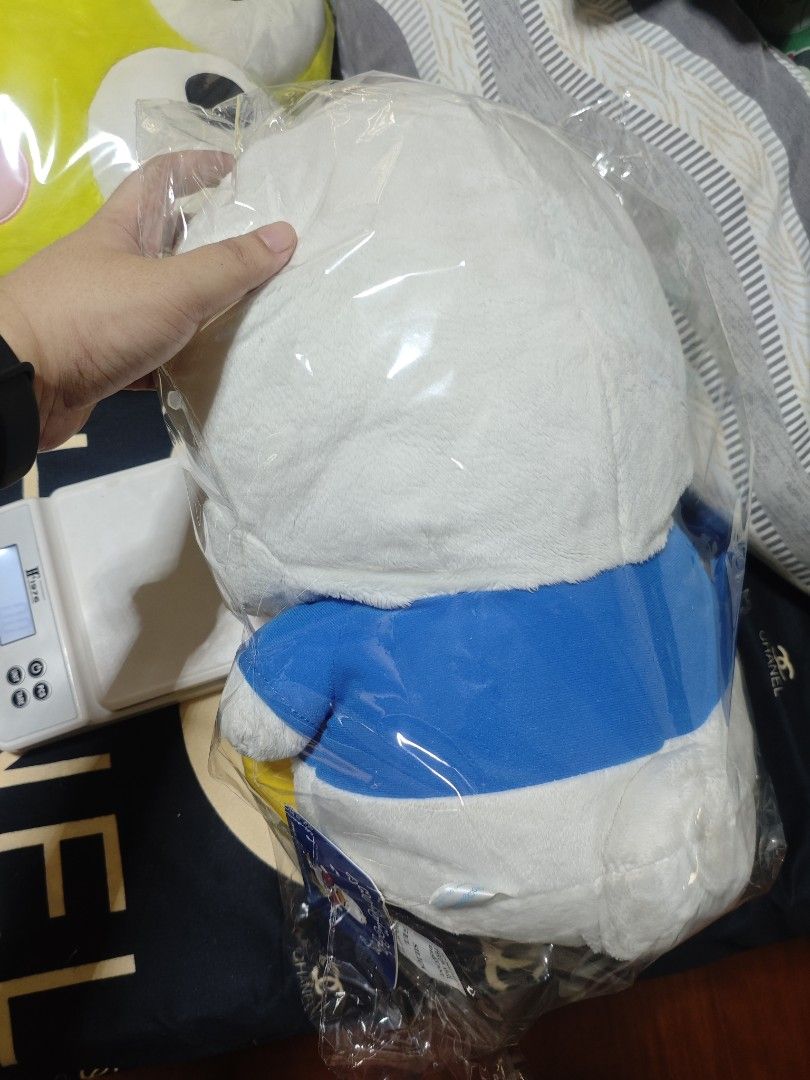 Pekkle Sanrio Jumbo (Category: Plushies & Soft Toys) located in Caloocan City. Submitted by wallingsott (Listing ID 1467000085, Image 2). Description: - Brand new, still in original plastic packaging - Adorable white duck plush wearing a blue shirt with a white 'P' - Vibrant yellow beak and large huggable feet - Made with ultra-soft material - Perfect size for hugging, cuddling, or display - Great gift idea for all ages.