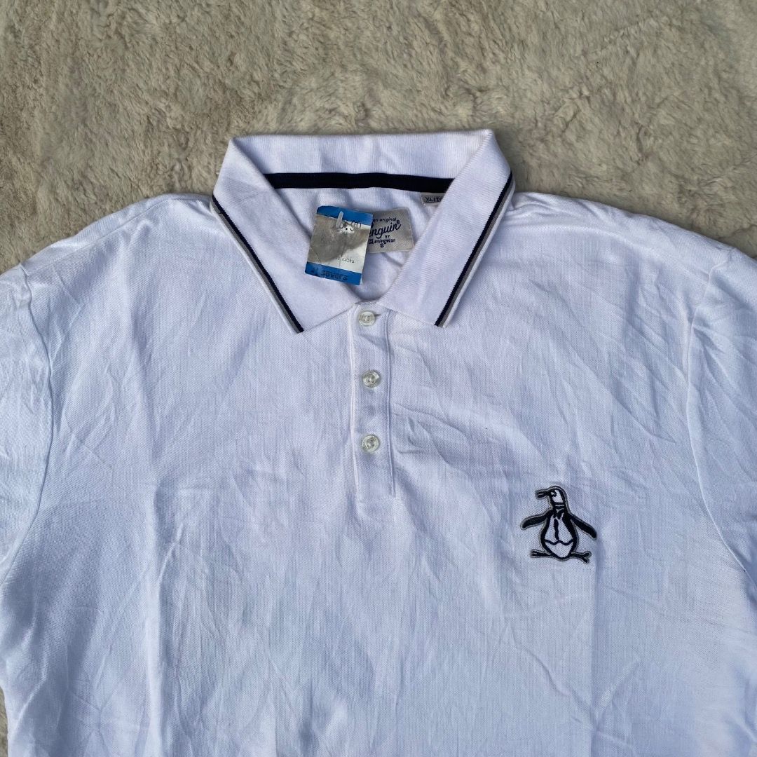 PENGUIN - BIG LOGO POLOSHIRT AUTHENTIC (Category: Activewear) located in Bacolod City. Submitted by mic_moneyyyyy (Listing ID 1467133640, Image 2). Description: PENGUIN - BIG LOGO POLOSHIRT Size : Tagged as Extra Large Width : 23-24 Length : 30-32 (longback) Condition : Excellent No issue need wash.