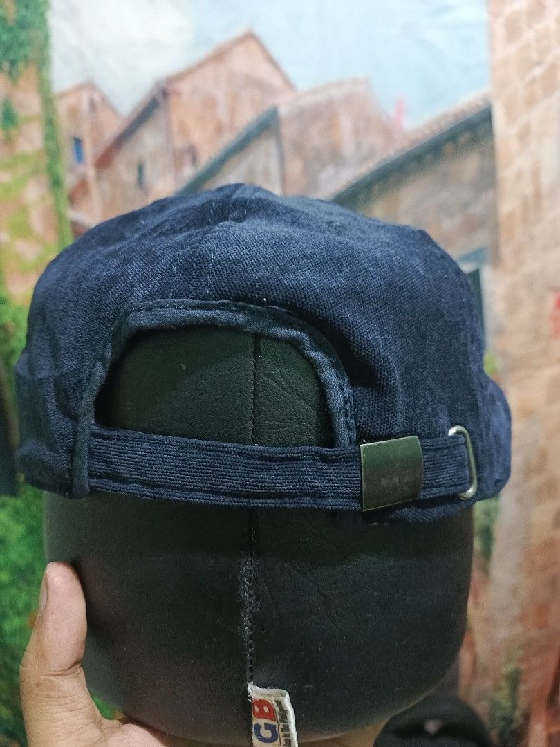 Penguin Palos hawker cap hat (Category: Caps & Hats) located in Caloocan City. Submitted by shsgoods (Listing ID 1466983905, Image 3). Description: location:Karuhatan Valenzuela City.