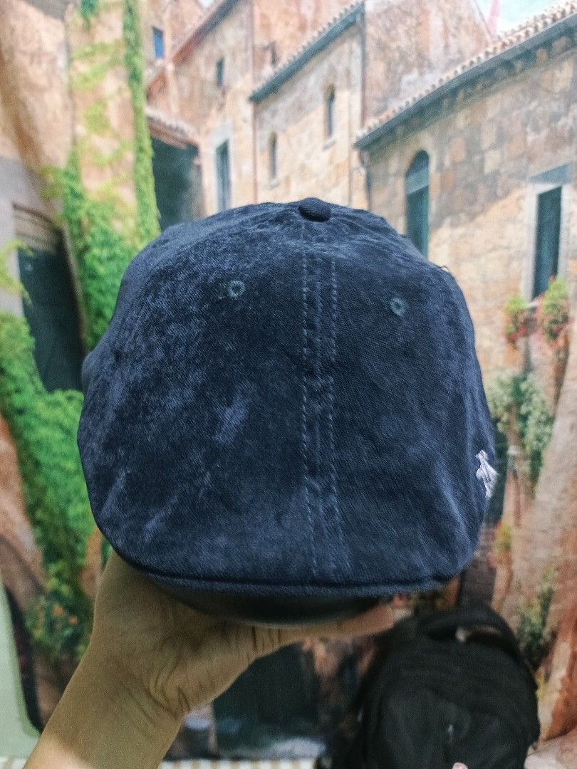 Penguin Palos hawker cap hat (Category: Caps & Hats) located in Caloocan City. Submitted by shsgoods (Listing ID 1466983905, Image 2). Description: location:Karuhatan Valenzuela City.