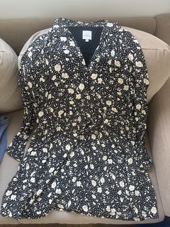 （分類：）位於 。 由 irinaa0103 提交（商品編號 1466977131，圖片 1）。簡介： 。