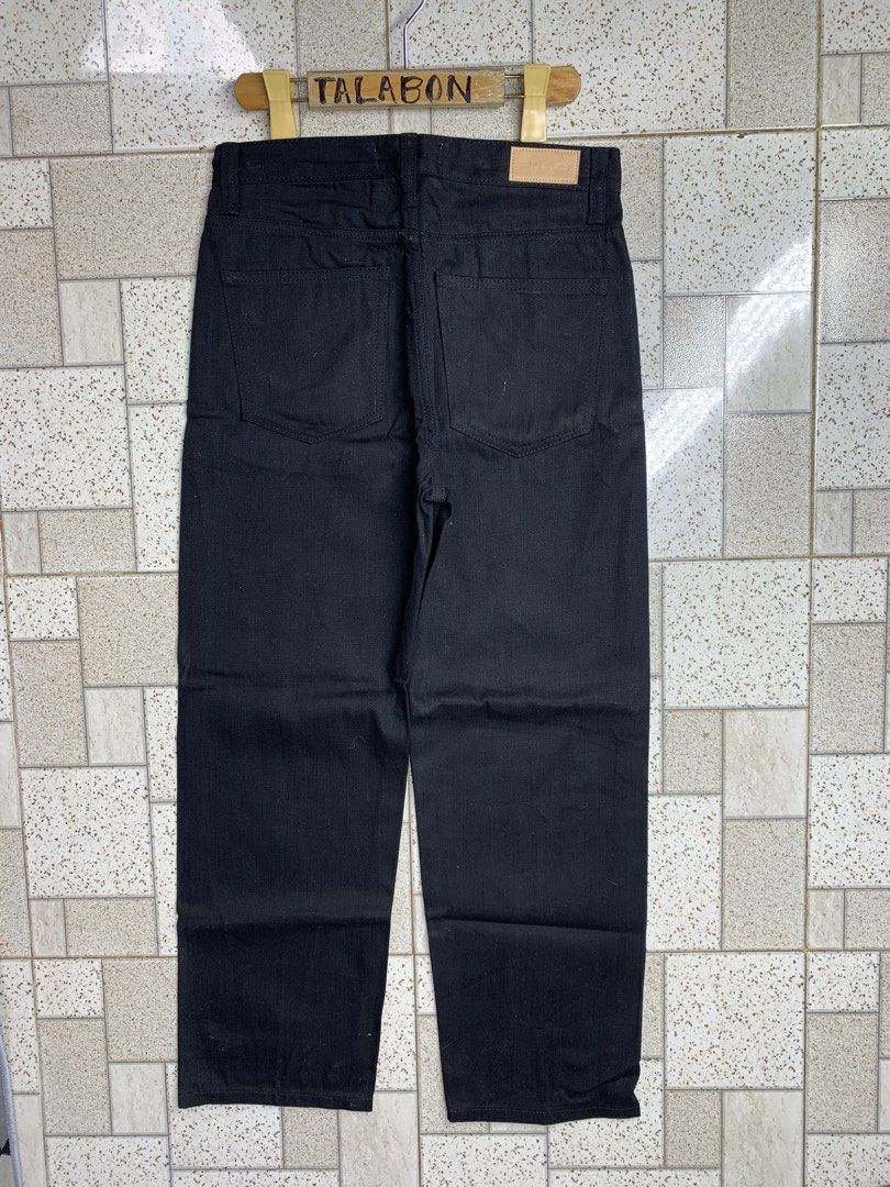 PLAC Megablack SELVEDGE (Category: Jeans) located in Bacolod City. Submitted by ocean_us (Listing ID 1467006823, Image 3). Description: Item: PLAC Megablack ___________________________ SELVEDGE Details: ▪️Size - W29 ▪️Dimes - 30 x 38 ▪️Hem - 8 ▪️Slim Straight Fit ▪️Good as new Pm, Thanks ✅We ship Nationwide via Jnt Express ✅We do video call for assurance 📍Bacolod City Negros Occidental.