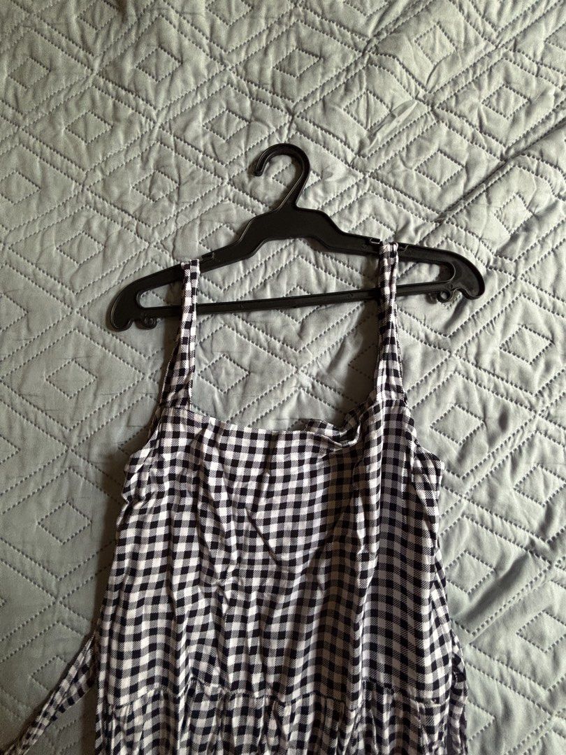 Plaids long dress (Category: Dresses) located in Calamba. Submitted by rache31 (Listing ID 1467002640, Image 2). Description: Plaids long dress.