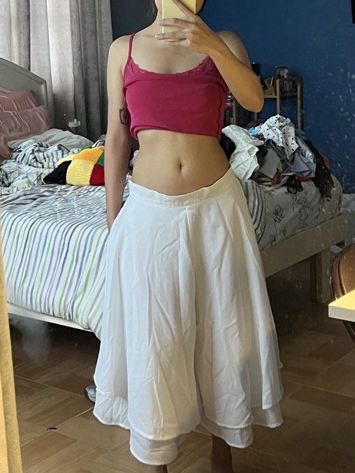 Plains & Prints White Layered Skirt/Skort (Category: Skirts) located in Bulacan. Submitted by fallongallon (Listing ID 1467039353, Image 2). Description: - Brand: Plains & Prints - Color: White - Size: M / EUR 10 / USA 6 - Design: Layered ruffle with lightweight, flowy fabric - Closure: Side zip - Condition: Good overall, clean and crisp look - Style: Versatile for casual days or special events.